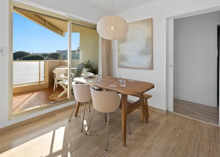 The Rooftop - Jacuzzi - Sea - 180 Terrace - Parking * 昂蒂布