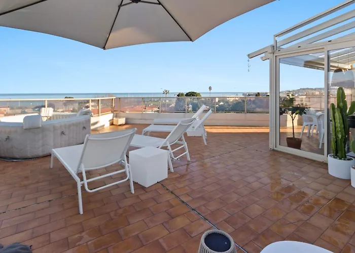 The Rooftop - Jacuzzi - Sea - 180 Terrace - Parking 公寓