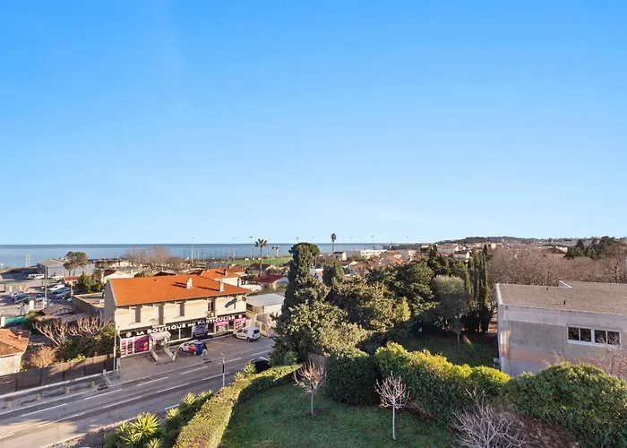 The Rooftop - Jacuzzi - Sea - 180 Terrace - Parking 昂蒂布